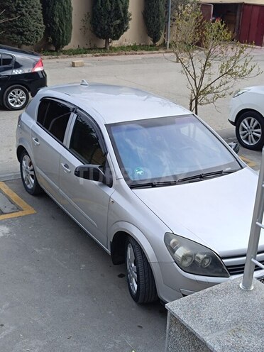 Opel Astra 2004, 238,400 km - 1.4 l - Bakı