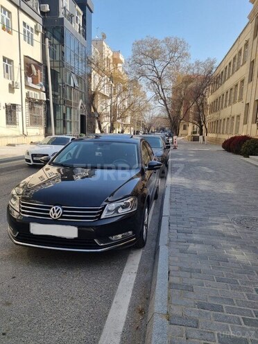 Volkswagen Passat 2014, 201,000 km - 1.8 л - Bakı