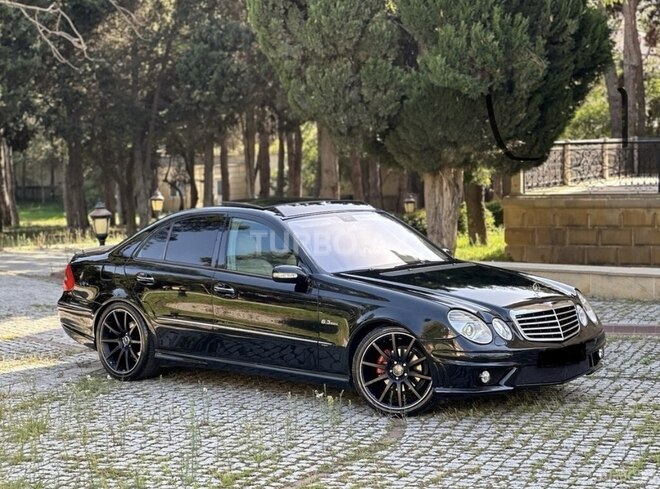 Mercedes E 240 2002, 299,000 km - 2.4 l - Bakı
