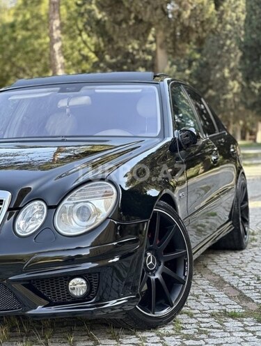 Mercedes E 240 2002, 299,000 km - 2.4 l - Bakı