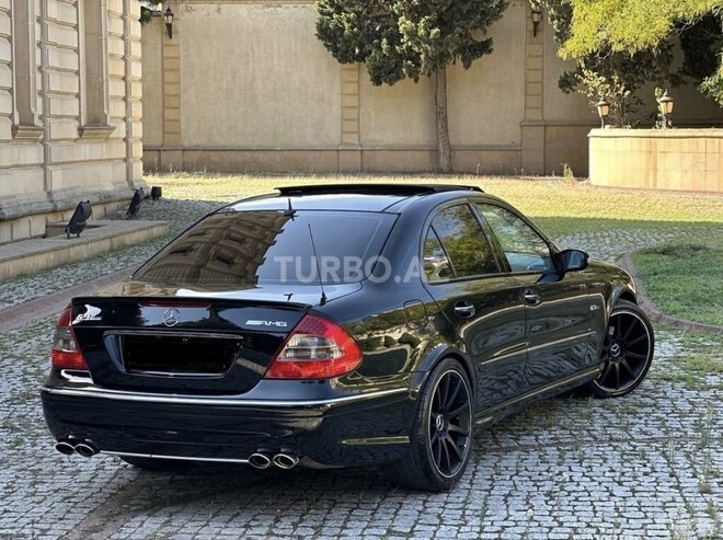 Mercedes E 240 2002, 299,000 km - 2.4 l - Bakı