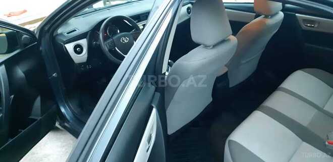 Toyota Corolla 2017, 177,833 km - 1.8 l - Sumqayıt