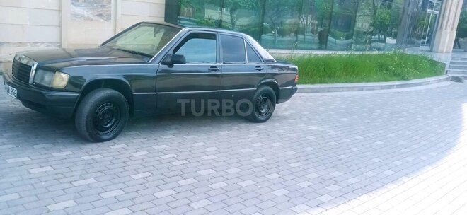 Mercedes 190 1992, 123,456 km - 2.0 l - İmişli