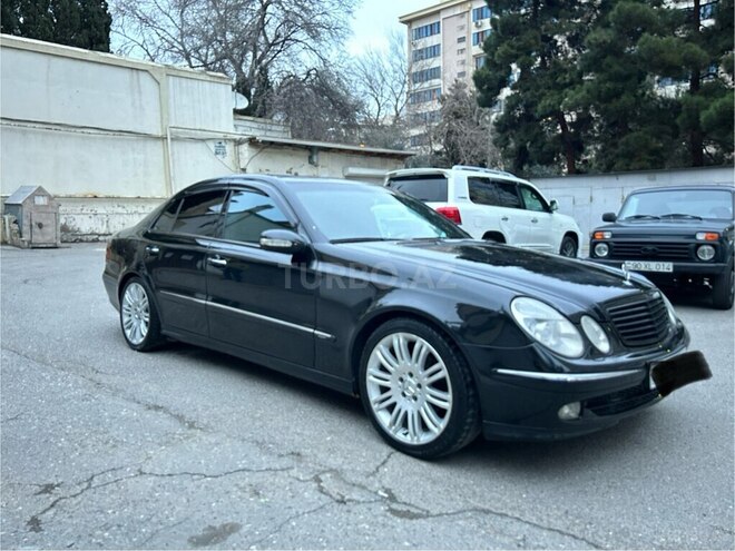 Mercedes E 220 2004, 280,000 km - 2.2 l - Bakı