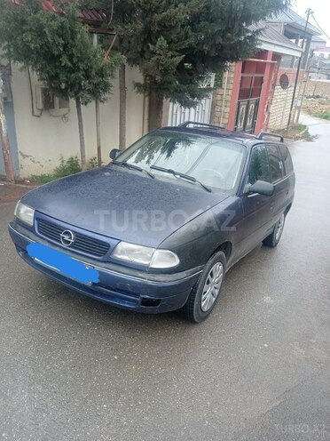 Opel Astra 1996, 383,000 km - 1.6 l - Bakı
