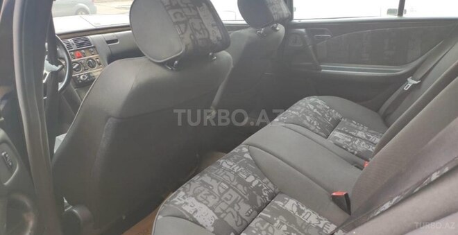 Mercedes E 240 1998, 350,000 km - 2.4 l - Bakı