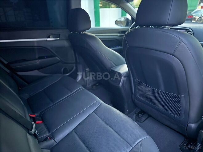 Hyundai Elantra 2019, 66,200 km - 2.0 л - Bakı