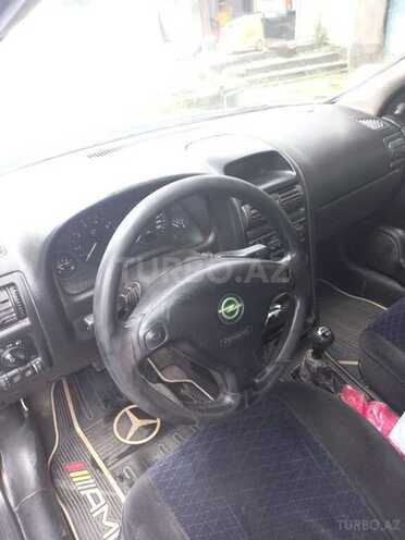 Opel Astra 2000, 370,000 km - 1.6 l - Balakən