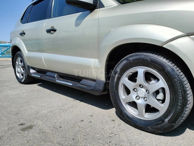 Hyundai Tucson 2006, 222,215 km - 2.0 l - Quba