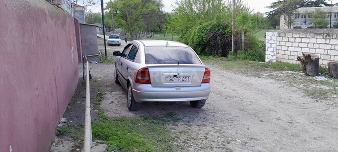 Opel Astra 1999, 407,579 km - 1.6 l - Qazax
