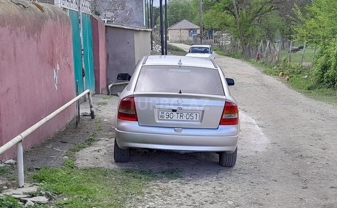 Opel Astra 1999, 407,579 km - 1.6 l - Qazax