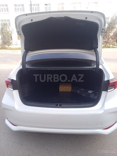 Toyota Corolla 2022, 15,700 km - 1.6 l - Sabirabad