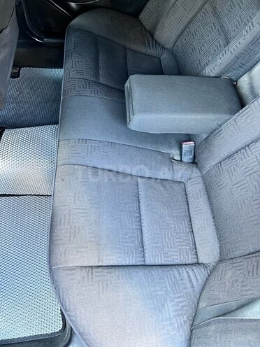 Mercedes C 220 1999, 296,000 km - 2.2 л - Bakı