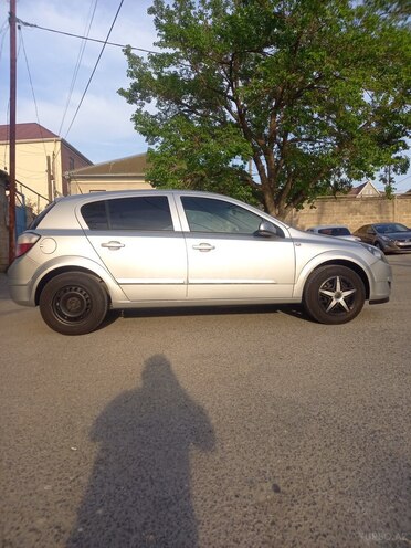 Opel Astra 2005, 317,000 km - 1.4 л - Bakı