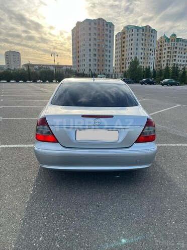 Mercedes E 220 2006, 212,054 km - 2.2 l - Sumqayıt