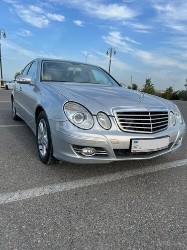Mercedes E 220 2006, 212,054 km - 2.2 l - Sumqayıt