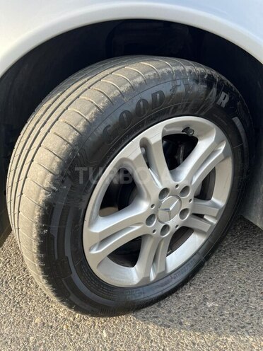 Mercedes E 220 2006, 212,054 km - 2.2 l - Sumqayıt