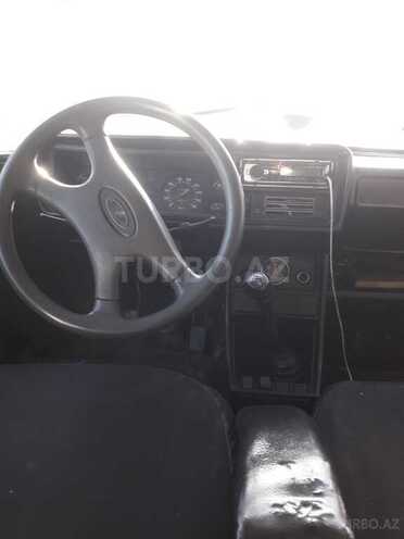 LADA (VAZ) 2107 1989, 100,000 km - 1.6 l - Salyan