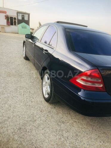 Mercedes C 200 2000, 245,000 km - 2.0 l - Bakı