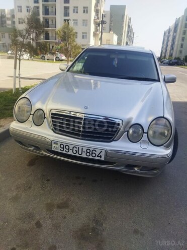 Mercedes E 270 2001, 345,256 km - 2.7 l - Bakı