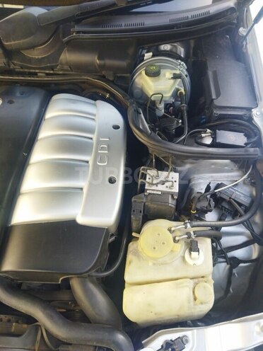 Mercedes E 270 2001, 345,256 km - 2.7 l - Bakı