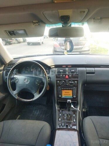 Mercedes E 270 2001, 345,256 km - 2.7 l - Bakı