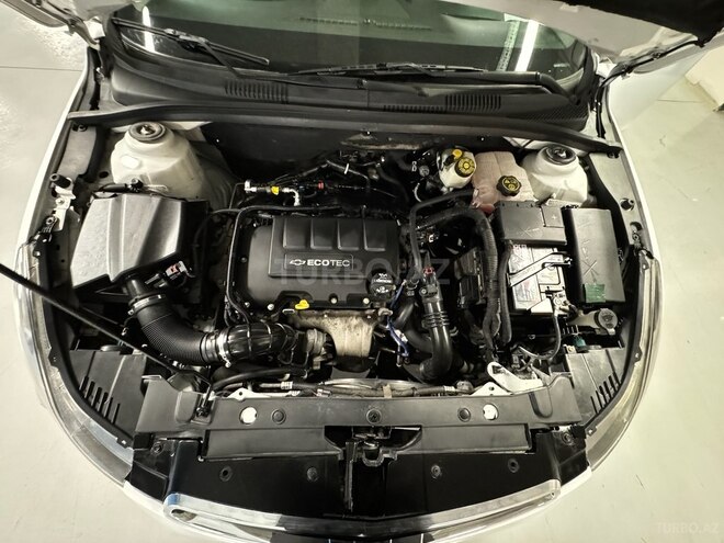 Chevrolet Cruze 2015, 140,000 km - 1.4 l - Gəncə