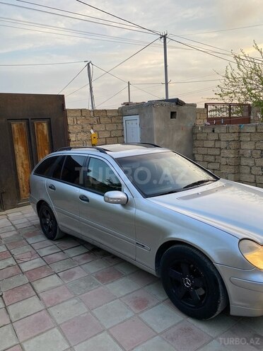 Mercedes C 220 2001, 532,456 km - 2.2 l - Xırdalan