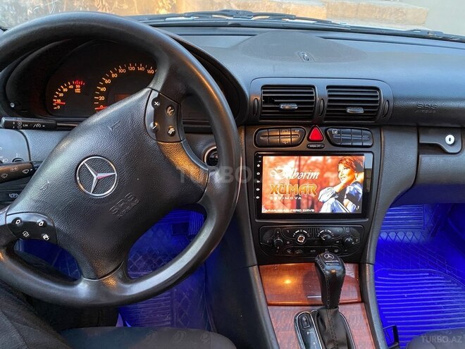 Mercedes C 220 2001, 532,456 km - 2.2 l - Xırdalan