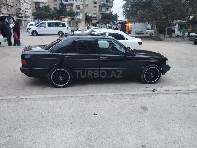 Mercedes 190 1992, 385,700 km - 2.3 l - Bakı