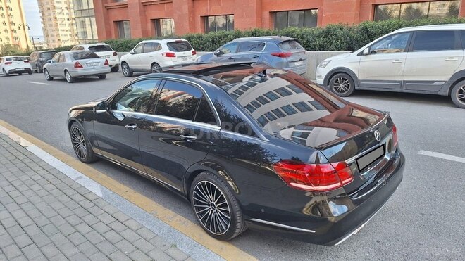 Mercedes E 220 2015, 174,000 km - 2.2 l - Bakı