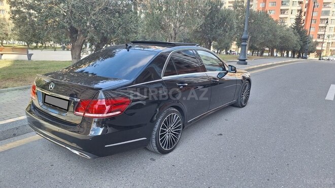 Mercedes E 220 2015, 174,000 km - 2.2 l - Bakı