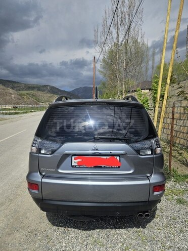 Mitsubishi Outlander 2012, 201,000 km - 3.0 л - Bakı