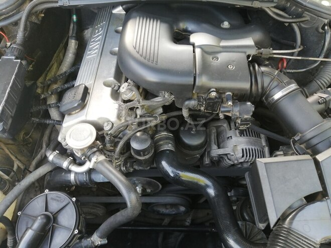 BMW 320 2001, 260,505 km - 2.2 l - Bərdə