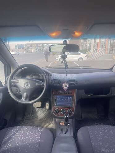 Mercedes A 160 2003, 236,000 km - 1.6 л - Bakı