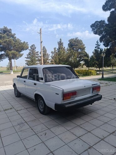 LADA (VAZ) 2107 1999, 99,000 km - 1.6 l - Salyan