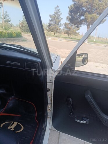 LADA (VAZ) 2107 1999, 99,000 km - 1.6 l - Salyan