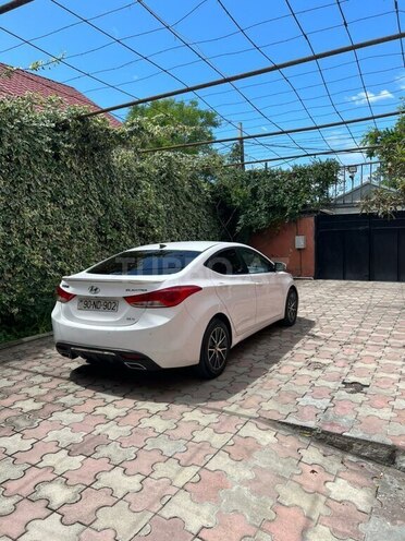 Hyundai Elantra 2011, 298,865 km - 1.8 l - Qəbələ