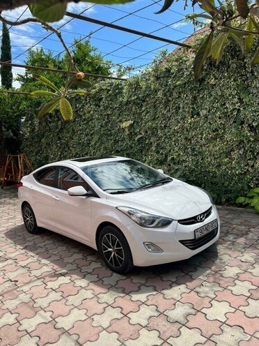 Hyundai Elantra 2011, 298,865 km - 1.8 l - Qəbələ