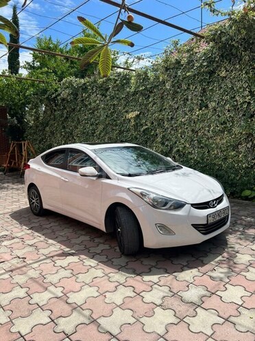 Hyundai Elantra 2011, 298,865 km - 1.8 l - Qəbələ