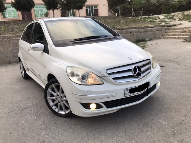 Mercedes B 170 2008, 187,000 km - 1.7 л - Sumqayıt