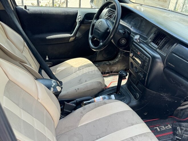 Opel Vectra 1996, 320,000 km - 1.8 l - Bakı