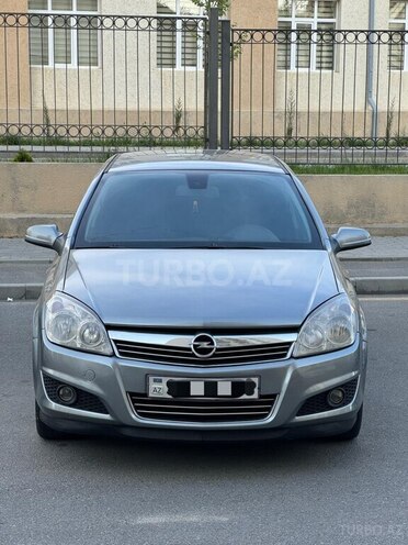 Opel Astra 2008, 262,332 km - 1.3 l - Salyan