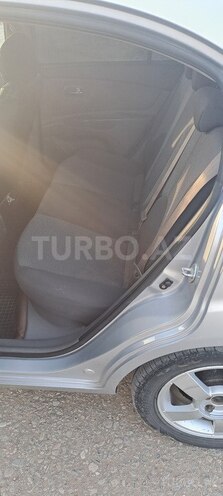 Kia Rio 2009, 378,437 km - 1.4 l - Füzuli