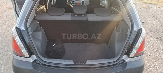 Kia Rio 2009, 378,437 km - 1.4 l - Füzuli