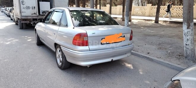 Opel Astra 1993, 447,000 km - 1.8 l - Sumqayıt