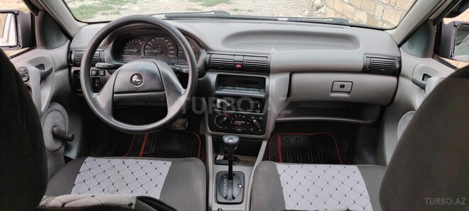 Opel Astra 1993, 447,000 km - 1.8 l - Sumqayıt