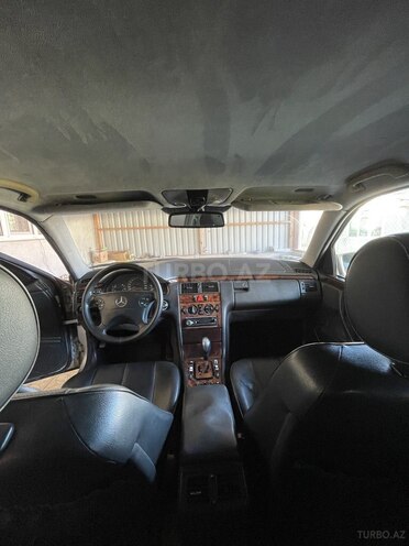 Mercedes E 220 1999, 677,000 km - 2.2 л - Lənkəran