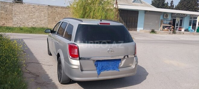 Opel Astra 2006, 190,000 km - 1.4 л - Bakı