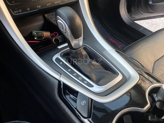 Ford Fusion 2015, 225,000 km - 1.5 l - Bakı